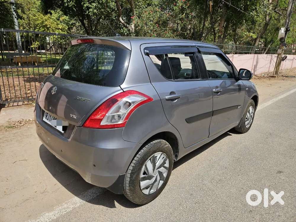 Maruti Suzuki Swift Vxi 2017