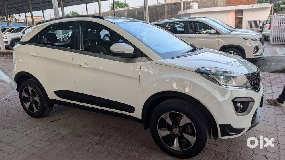 Tata Nexon 1.2 Revotron Xz Plus, 2018, Petrol