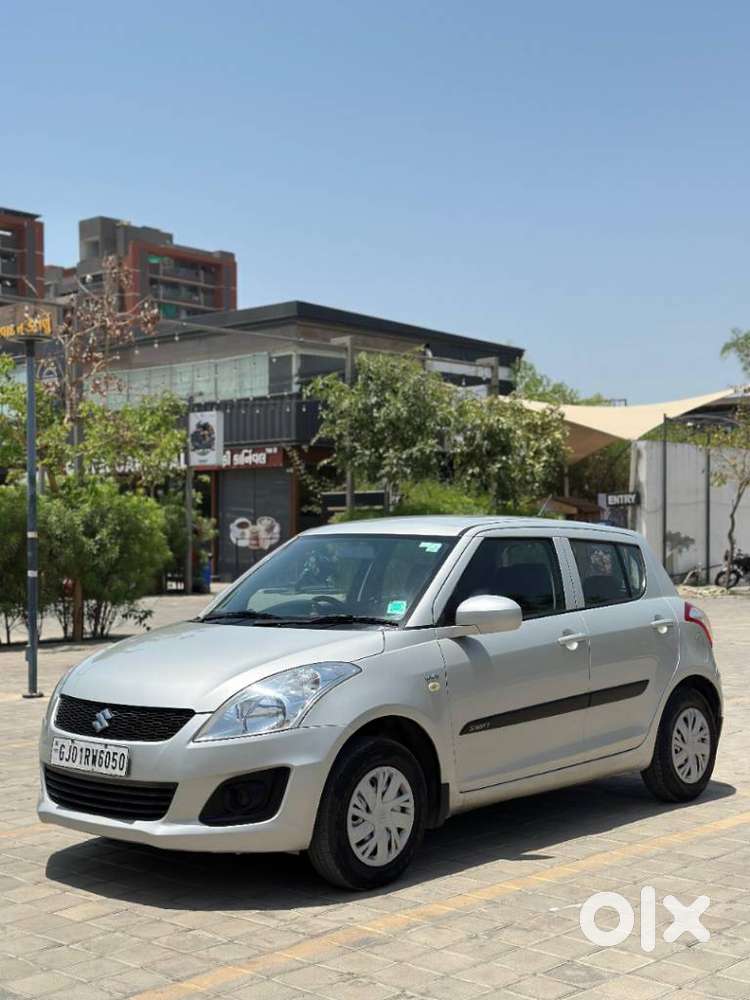 Maruti Suzuki Swift Lxi Optional-o, 2017, Cng & Hybrids