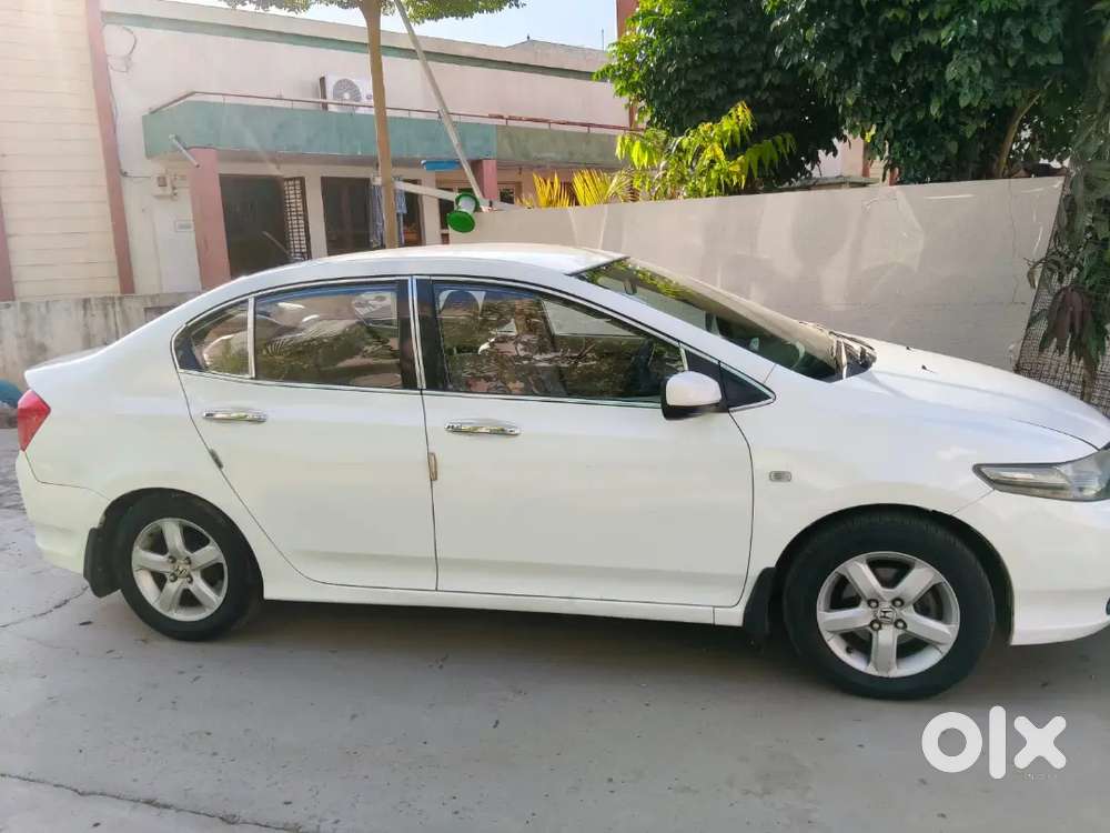 Honda City 2013 Cng & Hybrids 98000 Km Driven