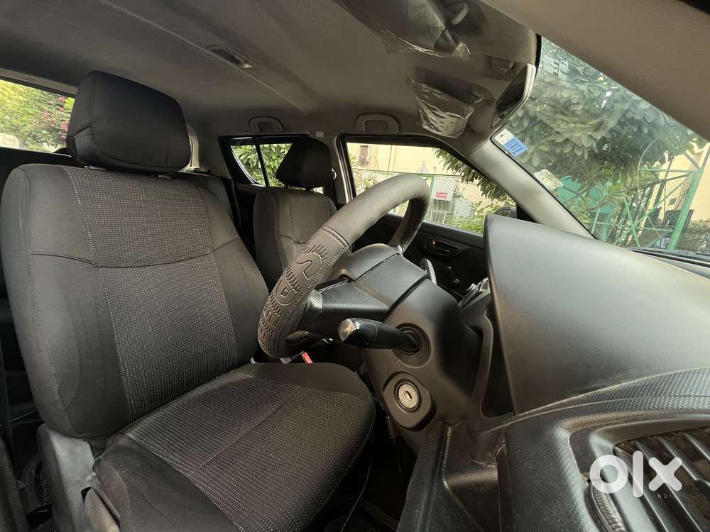 Maruti Suzuki Swift Lxi Optional-o, 2014, Petrol