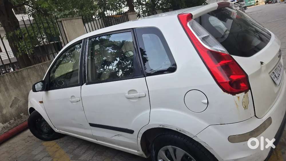 Ford Figo 2012 Diesel Well Maintained