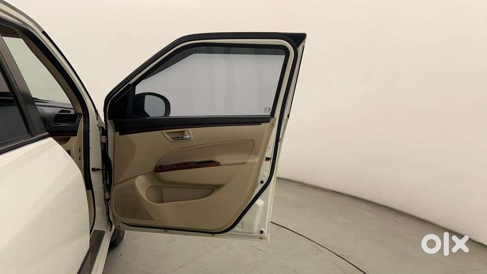 Maruti Suzuki Swift Dzire 1.3 Vxi, 2014, Petrol