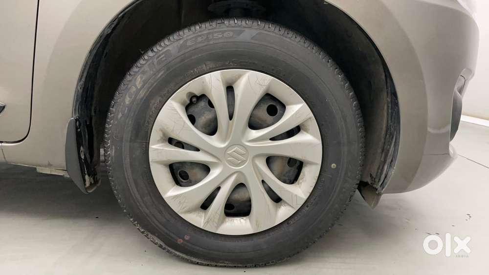 Maruti Suzuki Swift Amt Vvt Vxi, 2019, Petrol