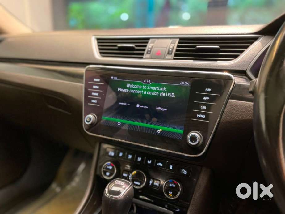 Skoda Superb 2.0 L&k Tsi At, 2019, Petrol