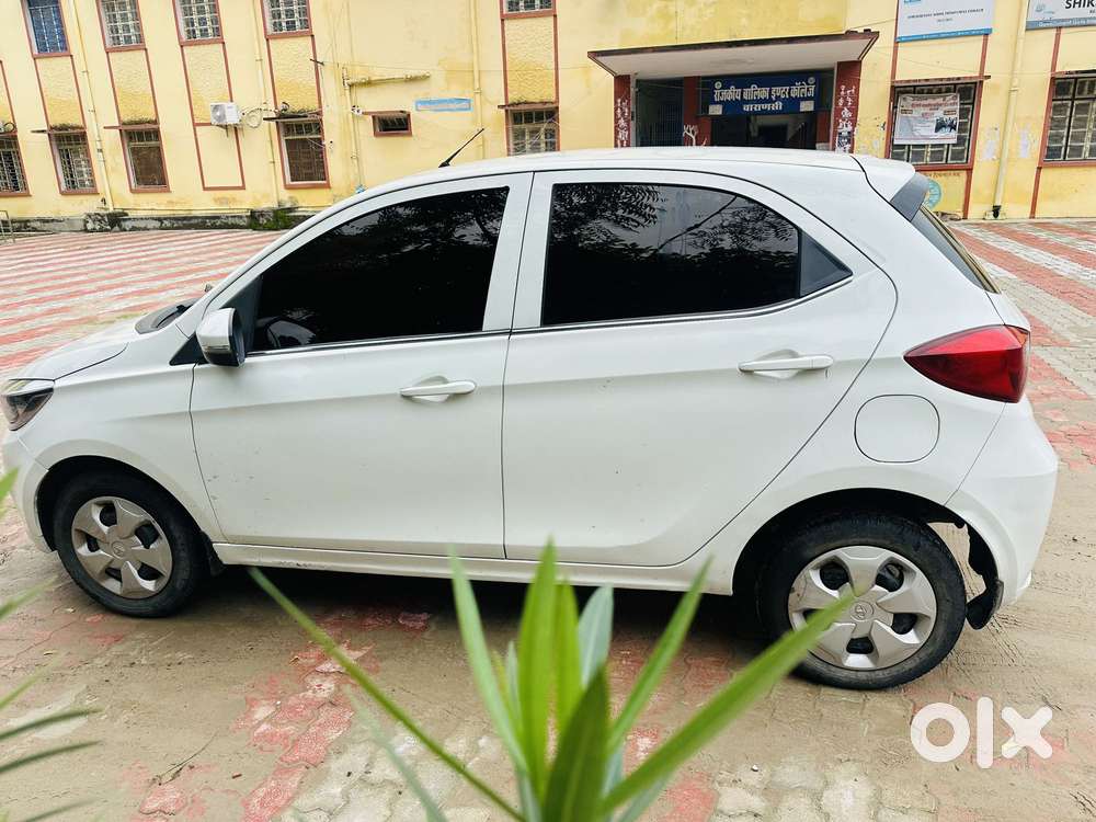 Tata Tiago 1.2 Revotron Xt Cng, 2022, Cng & Hybrids