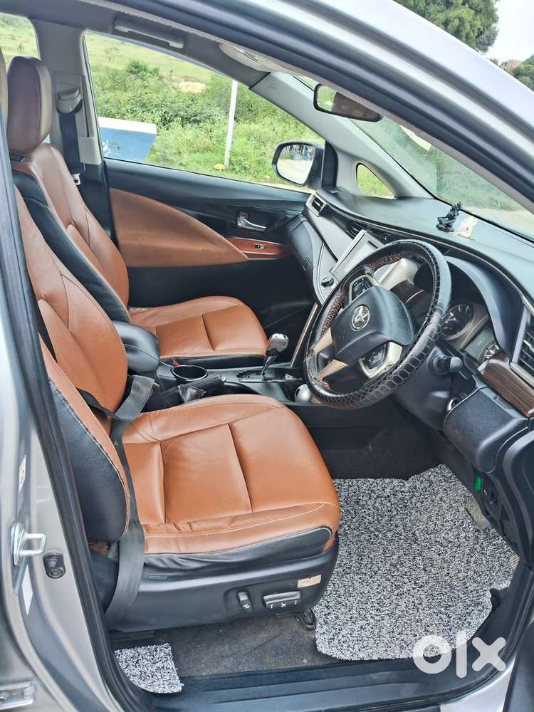 Toyota Innova Crysta 2.8 Z, 2016, Diesel