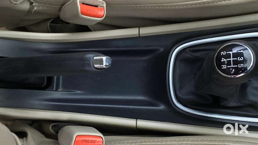 Maruti Suzuki Ciaz 1.5 Zeta Shvs Mt, 2023, Petrol