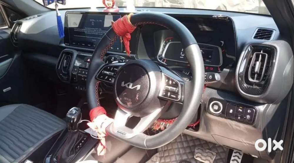 Kia Sonet X-line Top Model Atomic 2023 Petrol  Just Looking New