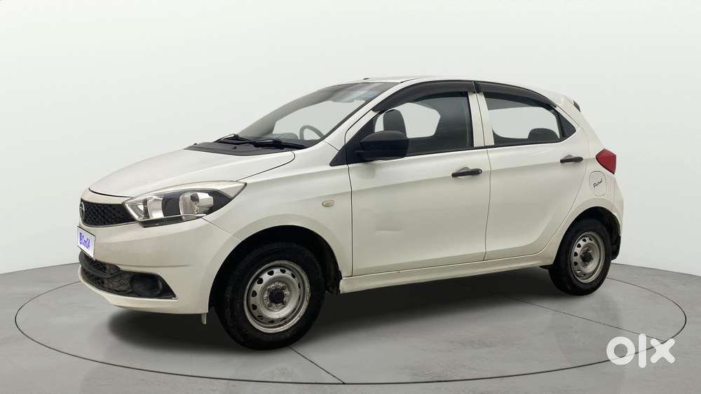 Tata Tiago Xe, 2017, Petrol