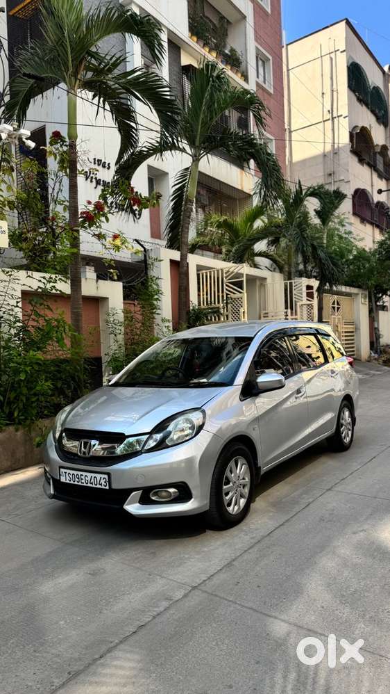 Honda Mobilio 1.5 V I-dtec Diesel 2015