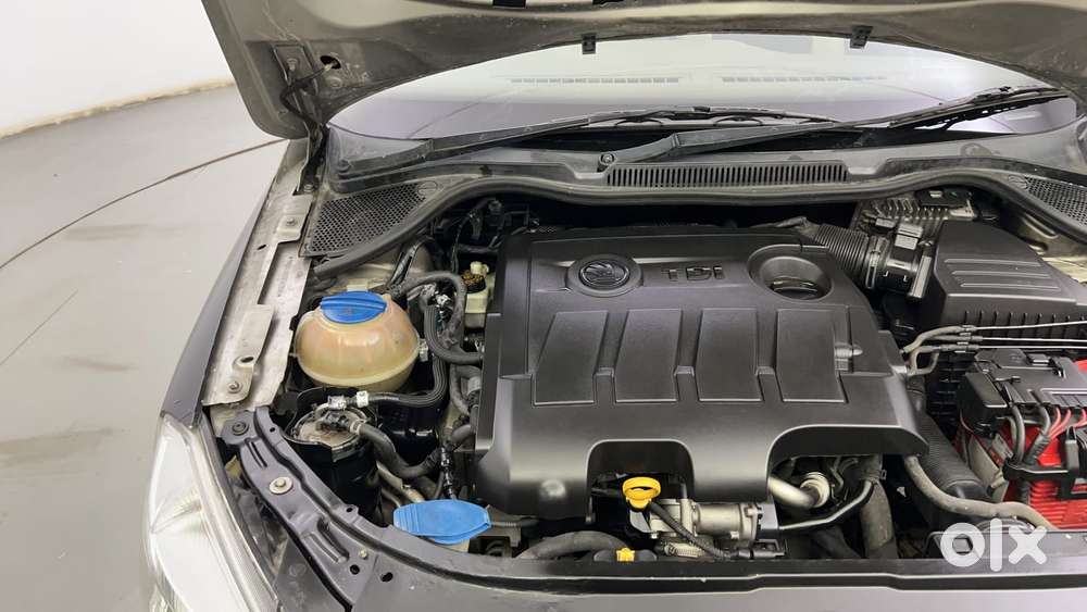 Skoda Rapid Ambition 1.6 Tdi Cr Manual Plus, 2014, Diesel