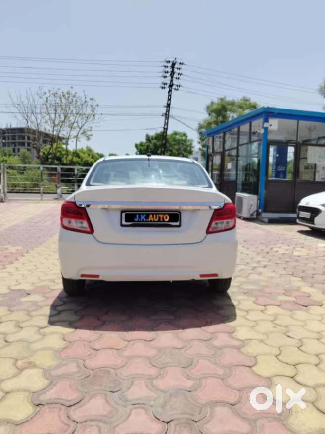 Maruti Suzuki Dzire 1.2 Vxi, 2018, Petrol