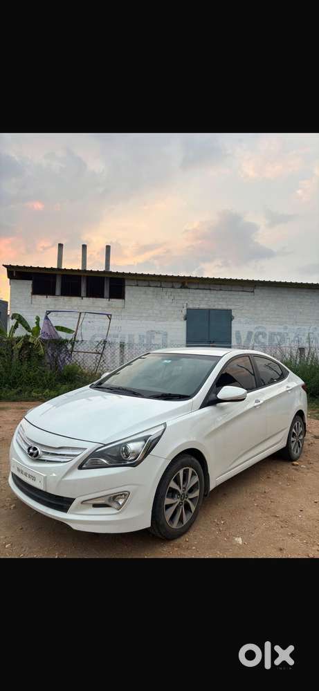 Hyundai Verna Fluidic 1.6 Vtvt Sx, 2016, Petrol
