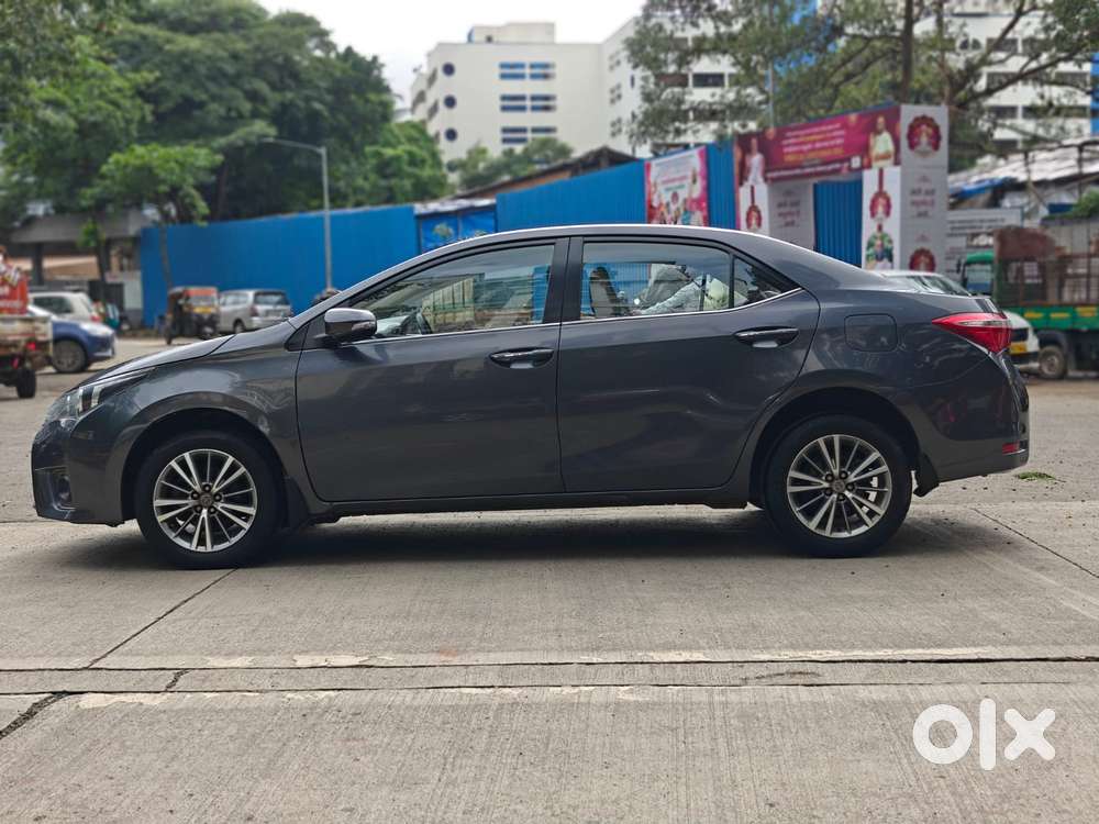 Toyota Corolla Altis 2013-2017 Vl At, 2016, Petrol