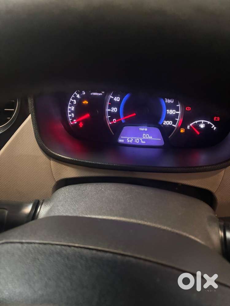 Hyundai Grand I10 Sportz Celebration Edition, 2016, Cng & Hybrids