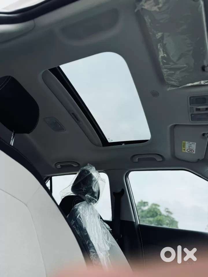 Hyundai Venue, 2025, Petrol