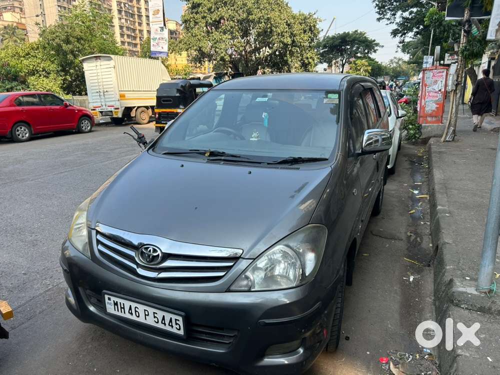 Toyota Innova Diesel 2011