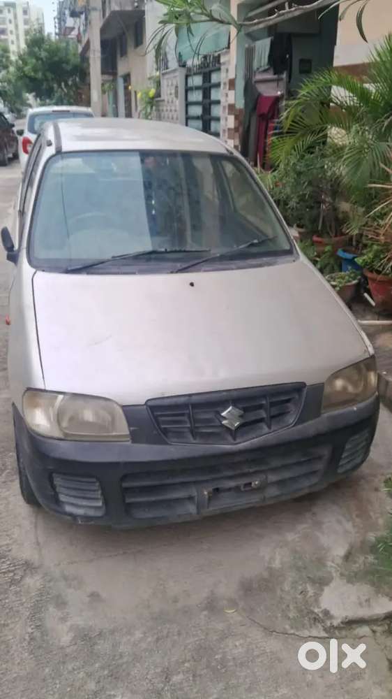 Maruti Suzuki 800 2010