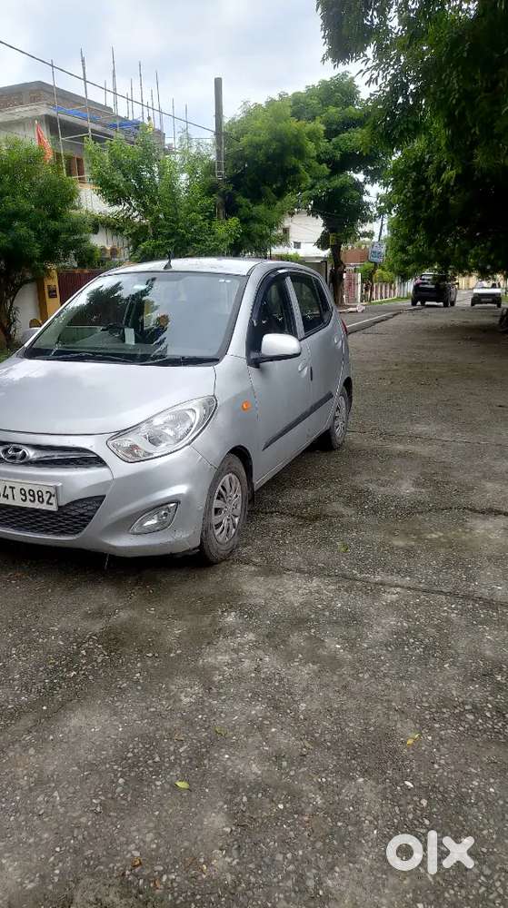 Hyundai I10 Sportz Petrol 2015