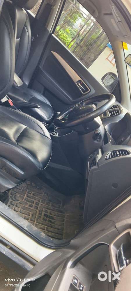 Maruti Suzuki Brezza Zdi Plus, 2018, Diesel