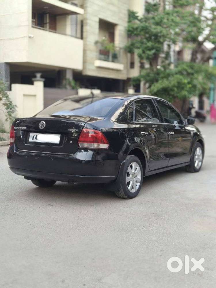 Volkswagen Vento 2010-2013 Ipl Ii Petrol Highline At, 2011, Petrol