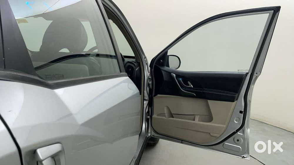 Mahindra Xuv500 W6 2wd, 2015, Diesel