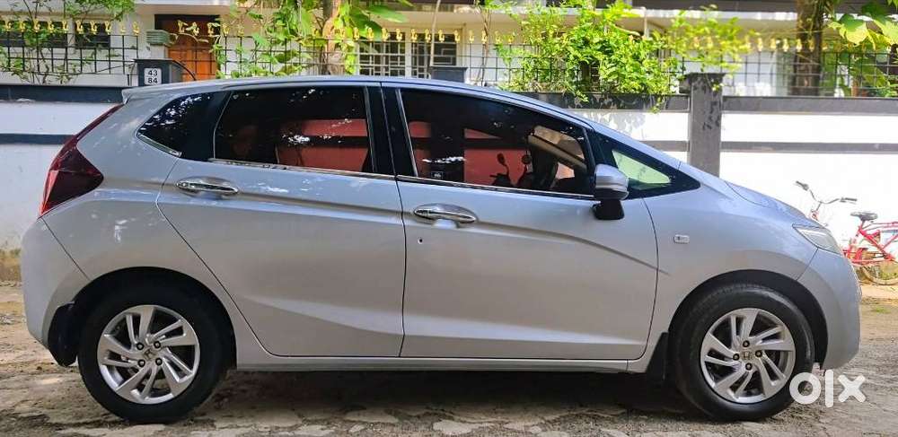 Honda Jazz V Mt Privilege, 2019, Petrol