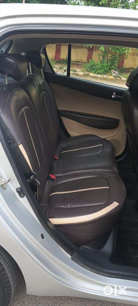 Hyundai I20 2012-2014 Sportz At 1.4, 2013, Petrol