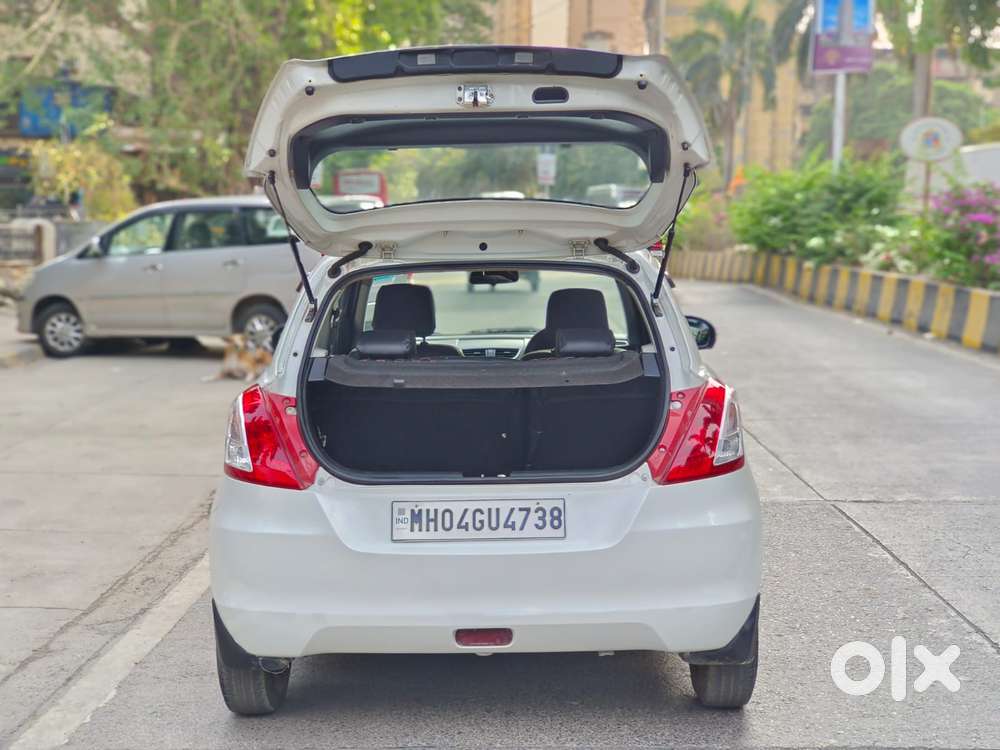 Maruti Suzuki Swift Vxi + Manual, 2015, Petrol