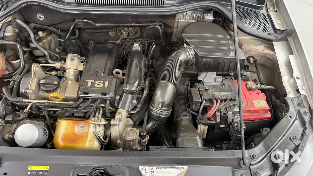 Volkswagen Vento 1.2 Tsi Highline At, 2016, Petrol