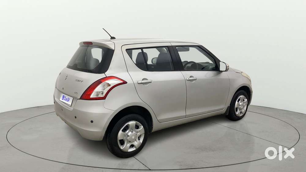 Maruti Suzuki Swift 1.2 Vxi (o), 2016, Petrol