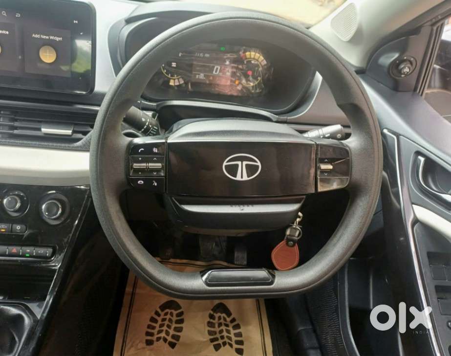 Tata Nexon Pure 1.2 Revotron Petrol 6 Mt, 2026, Cng & Hybrids