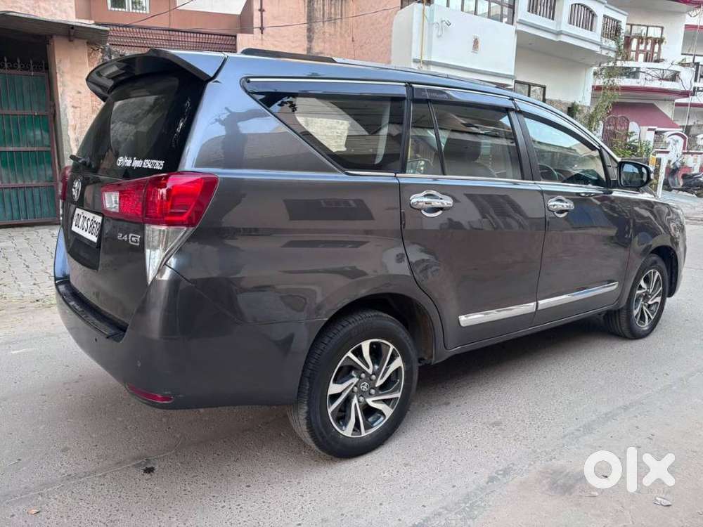 Toyota Innova Crysta 2.4 Gx Limited Edition At 7 Str, 2022, Diesel