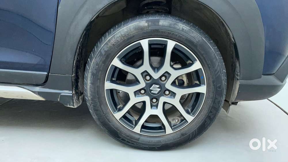 Maruti Suzuki Xl6 1.5 Alpha Plus At, 2022, Petrol