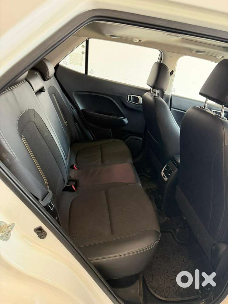 Hyundai Venue Petrol 2019 Top Modal Ex O