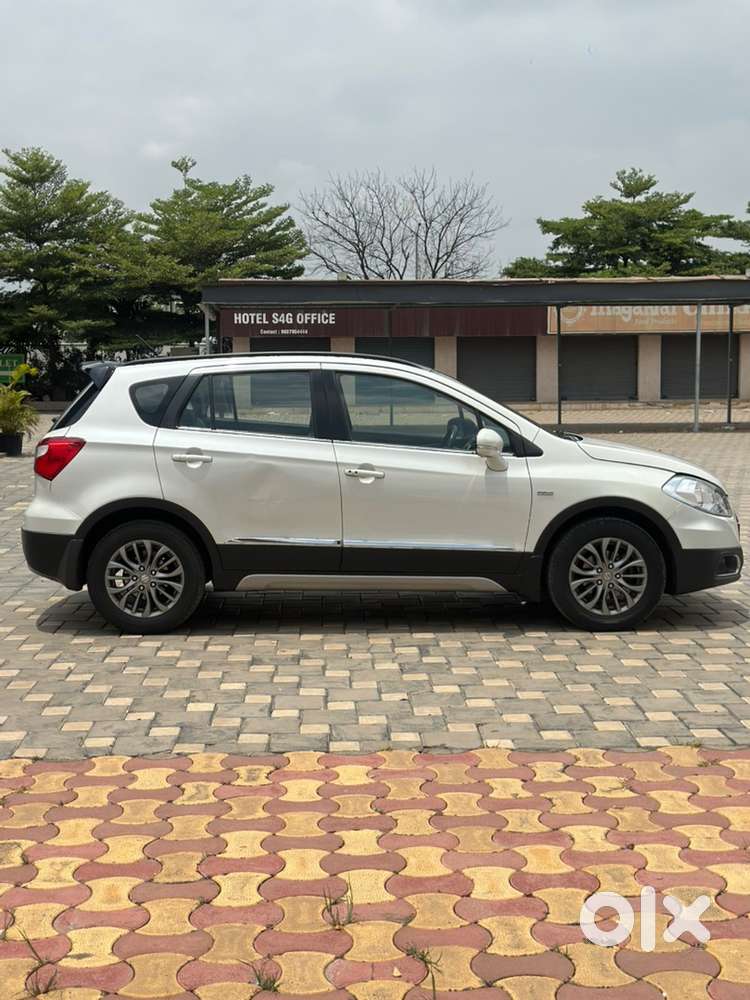 Maruti Suzuki S-cross 2017 Diesel Good Condition