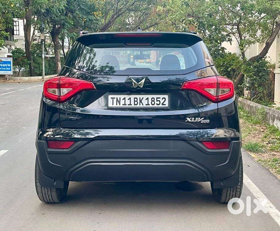 Mahindra Xuv300 W4, 2024, Petrol