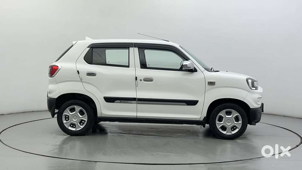 Maruti Suzuki S-presso Vxi Opt, 2022, Petrol
