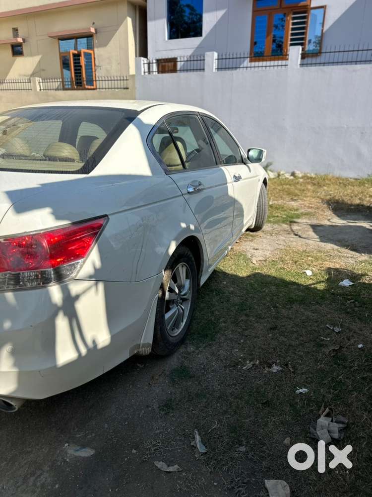 Honda Accord Petrol Manual 2011