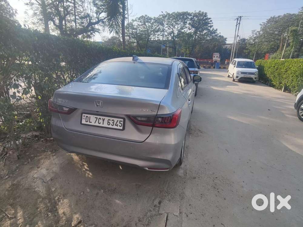 Honda Amaze 2nd Gen 2026 Petrol 5200 Km Driven