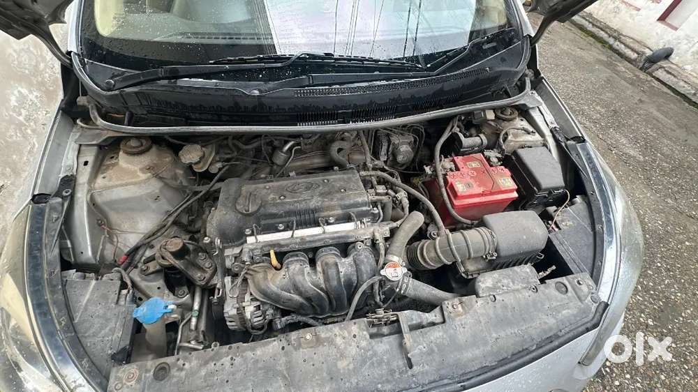 Hyundai Verna 1.6 Vtvt 2012