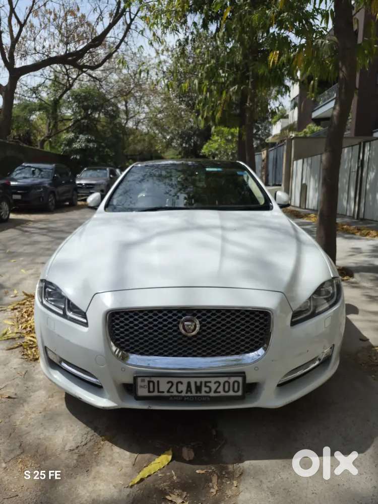 Jaguar Xj 2017 Petrol 46143 Km Driven