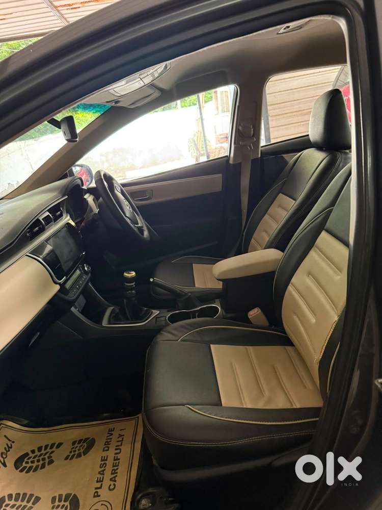 Toyota Corolla Altis G, 2014, Petrol
