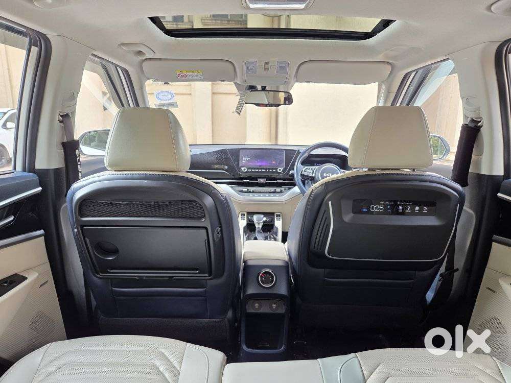 Kia Carens 1.5 Luxury Plus Diesel At 7 Str, 2022, Diesel