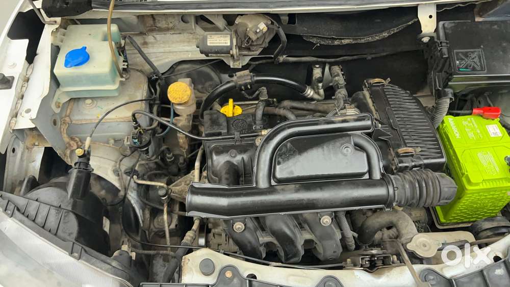 Renault Kwid 2019-ongoing 1.0 Rxt Amt (o), 2017, Petrol