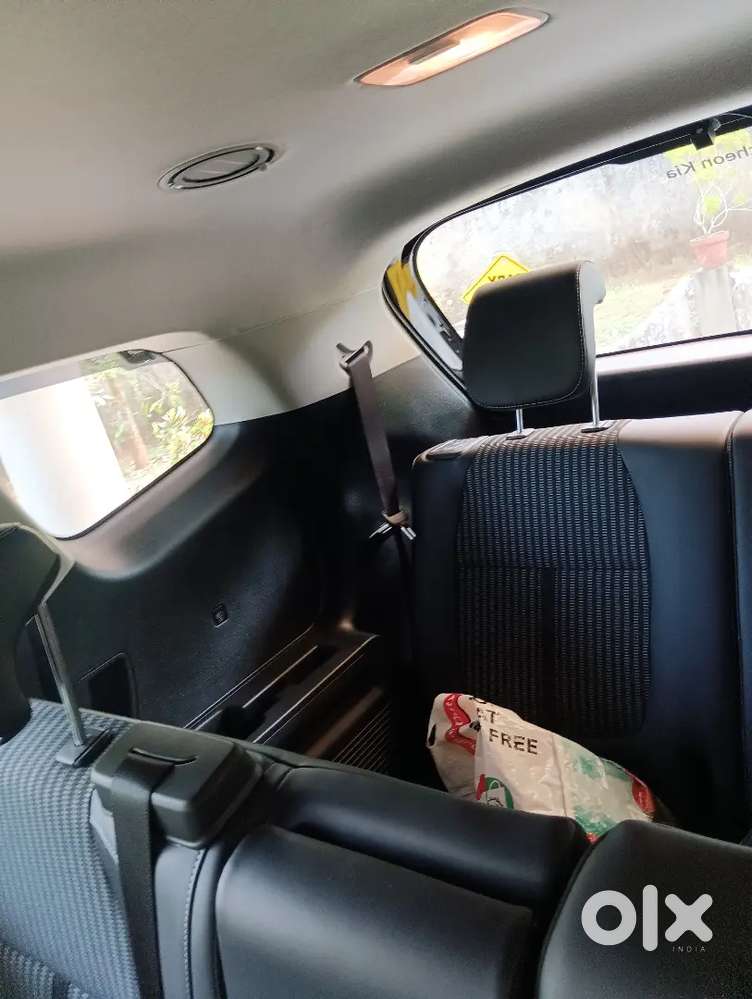 Kia Carens 2023 Petrol Good Condition