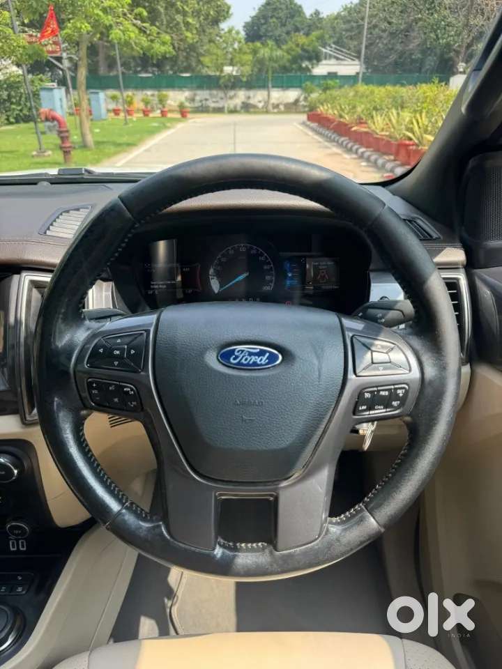 Ford Endeavour 3.2 Titanium At 4x4, 2017, Diesel
