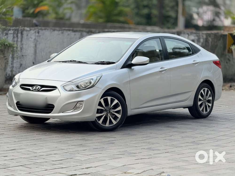 Hyundai Verna Vtvt 1.6 Sx, 2014, Petrol