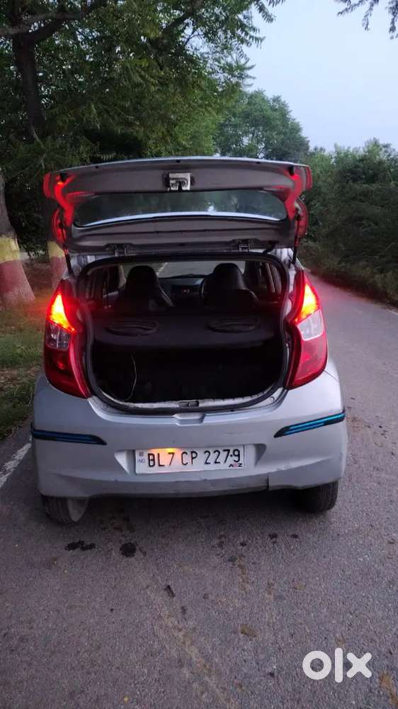 Hyundai Eon 2013 Cng & Hybrids 80000 Km Driven